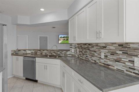 Casa en venta en Beverly Hills, Florida, 2 dormitorios, 136.85 m2 № 2196264 - foto 24