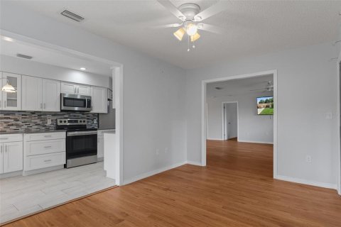 Casa en venta en Beverly Hills, Florida, 2 dormitorios, 136.85 m2 № 2196264 - foto 28