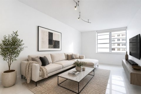 Condominio en venta en Miami Beach, Florida, 51.1 m2 № 2152828 - foto 1