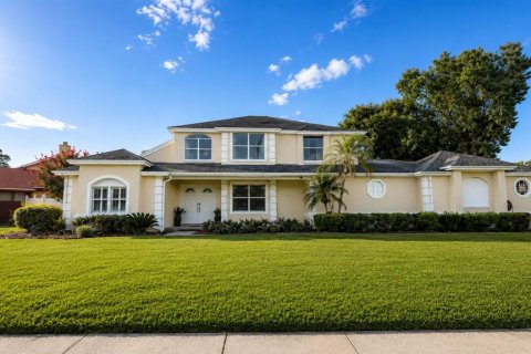 House in Orlando, Florida 4 bedrooms, 253.53 sq.m. № 2393476 - photo 4