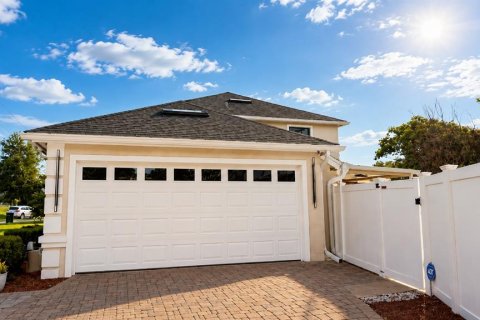House in Orlando, Florida 4 bedrooms, 253.53 sq.m. № 2393476 - photo 7