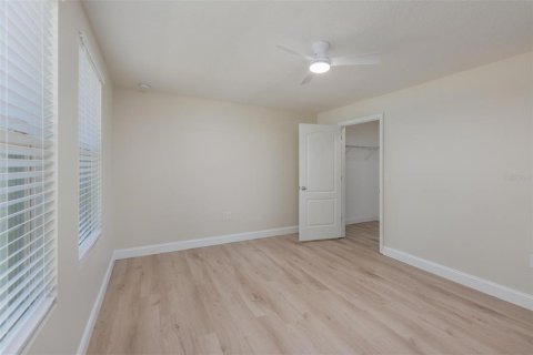 Touwnhouse à vendre à Kissimmee, Floride: 3 chambres, 173.73 m2 № 2419135 - photo 21
