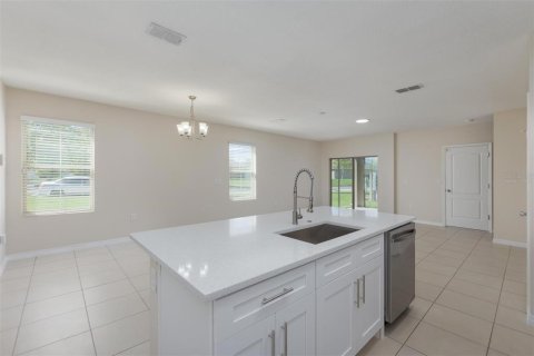 Touwnhouse à vendre à Kissimmee, Floride: 3 chambres, 173.73 m2 № 2419135 - photo 8