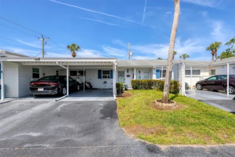 Condominio en venta en Bradenton, Florida, 2 dormitorios, 66.89 m2 № 1652383 - foto 4