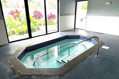 Снять в аренду кондоминиум в Делрей-Бич, Флорида 3 комнаты, 114.27м2, № 2190905 - фото 25