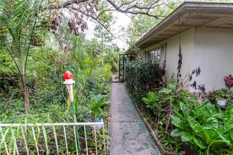 Villa ou maison à vendre à Deltona, Floride: 2 chambres, 115.2 m2 № 2272971 - photo 2