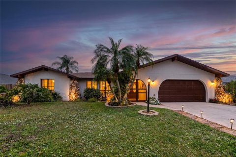 Casa en Sarasota, Florida 3 dormitorios, 193.7 m2 № 2117469