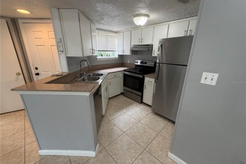 Condominio en alquiler en Orlando, Florida, 2 dormitorios, 80.27 m2 № 2092984 - foto 8