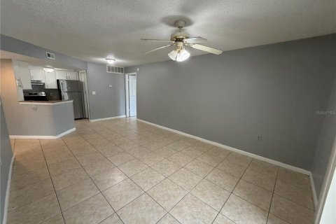 Condominio en alquiler en Orlando, Florida, 2 dormitorios, 80.27 m2 № 2092984 - foto 7