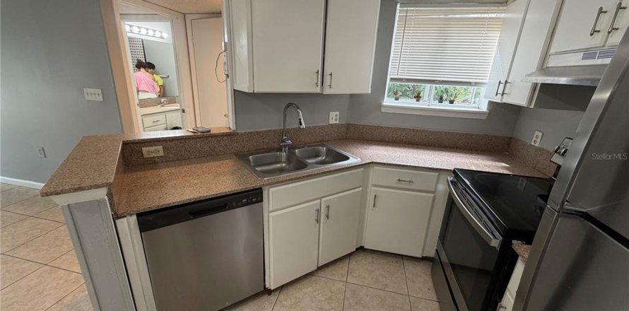 Condominio en Orlando, Florida, 2 dormitorios № 2092984