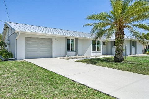 Casa en venta en Port Charlotte, Florida, 3 dormitorios, 152.55 m2 № 1628644 - foto 4