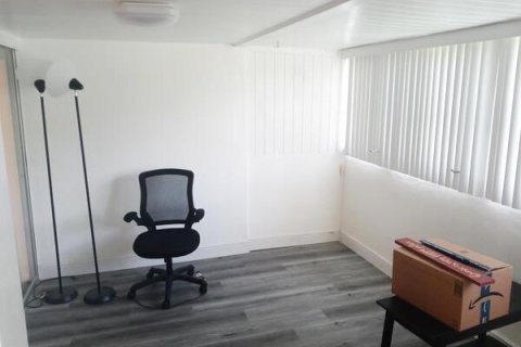 Condominio en alquiler en Royal Palm Beach, Florida, 1 dormitorio, 60.2 m2 № 2077461 - foto 7