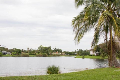 Condominio en alquiler en Royal Palm Beach, Florida, 1 dormitorio, 60.2 m2 № 2077461 - foto 11