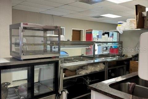Immobilier commercial à vendre à Tampa, Floride: 704.2 m2 № 2393580 - photo 23