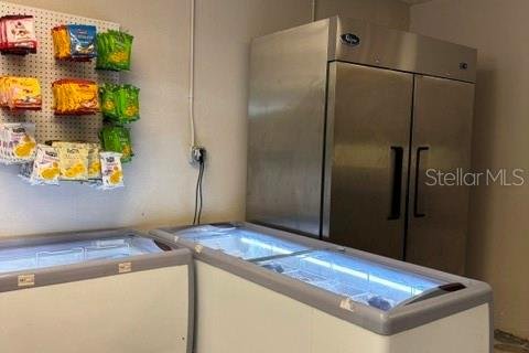 Immobilier commercial à vendre à Tampa, Floride: 704.2 m2 № 2393580 - photo 30