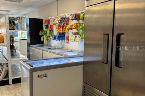 Immobilier commercial à vendre à Tampa, Floride: 704.2 m2 № 2393580 - photo 28