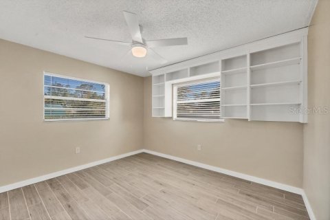 House in Englewood, Florida 2 bedrooms, 144.37 sq.m. № 1559546 - photo 21