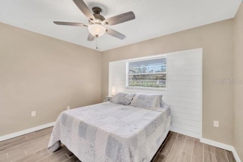 House in Englewood, Florida 2 bedrooms, 144.37 sq.m. № 1559546 - photo 19