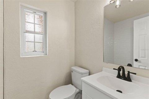 Casa en venta en Orlando, Florida, 2 dormitorios, 85.84 m2 № 1898821 - foto 12