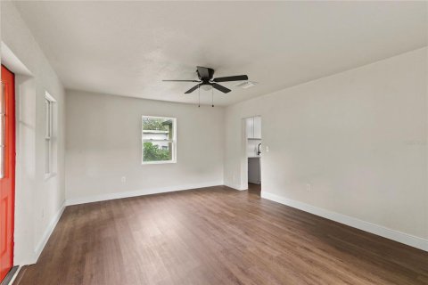Casa en venta en Orlando, Florida, 2 dormitorios, 85.84 m2 № 1898821 - foto 20