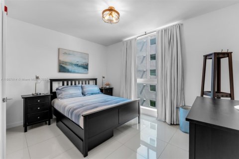 Купить кондоминиум в Дорал, Флорида 3 спальни, 140.65м2, № 1745776 - фото 25