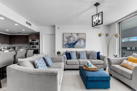 Купить кондоминиум в Дорал, Флорида 3 спальни, 140.65м2, № 1745776 - фото 13