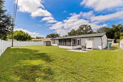 House in Kenneth City, Florida 2 bedrooms, 100.33 sq.m. № 2396345 - photo 28