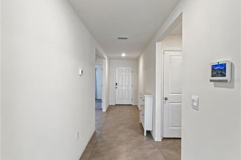 Снять в аренду виллу или дом в Окала, Флорида 5 комнат, 155.15м2, № 2110493 - фото 10