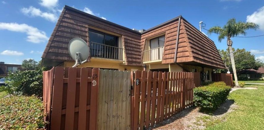 Adosado en St. Lucie, Florida 2 dormitorios, 123.37 m2 № 2078295