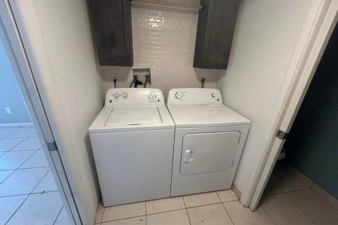 Adosado en venta en St. Lucie, Florida, 2 dormitorios, 123.37 m2 № 2078295 - foto 8