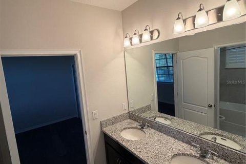 Casa en venta en Orlando, Florida, 5 dormitorios, 266.63 m2 № 2388290 - foto 26