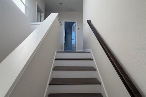 Casa en venta en Orlando, Florida, 5 dormitorios, 266.63 m2 № 2388290 - foto 18
