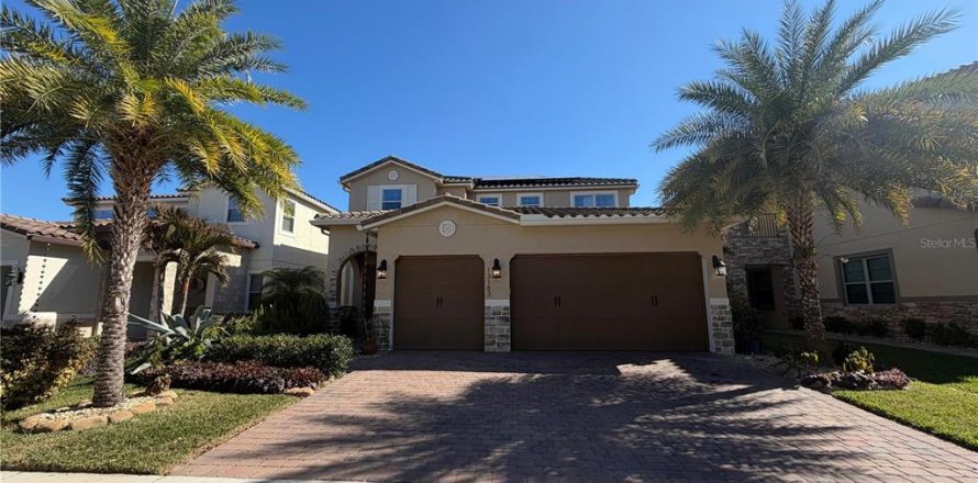 Casa en Orlando, Florida 5 dormitorios, 266.63 m2 № 2388290
