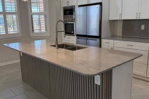 Casa en venta en Orlando, Florida, 5 dormitorios, 266.63 m2 № 2388290 - foto 28