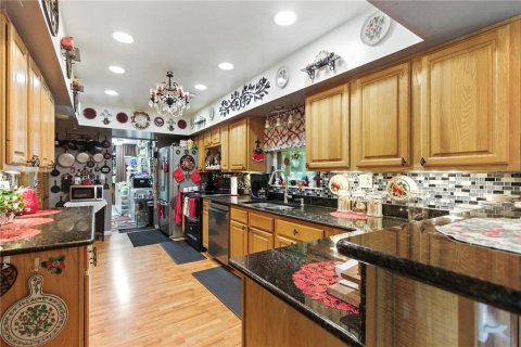 Casa en venta en Mims, Florida, 4 dormitorios, 144.18 m2 № 1879701 - foto 4