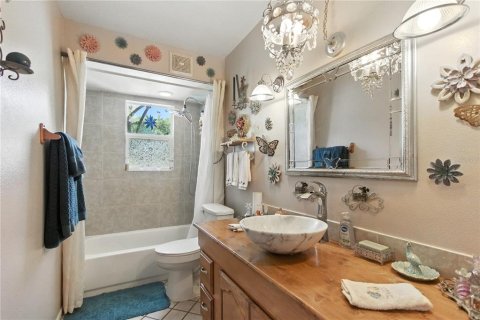 Casa en venta en Mims, Florida, 4 dormitorios, 144.18 m2 № 1879701 - foto 19
