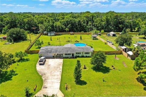 Casa en venta en Mims, Florida, 4 dormitorios, 144.18 m2 № 1879701 - foto 1