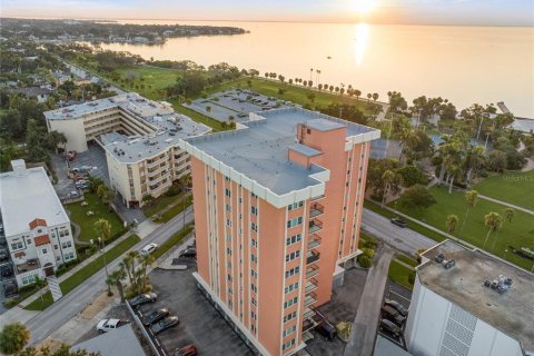 Condominio en alquiler en Saint Petersburg, Florida, 2 dormitorios, 117.06 m2 № 1917281 - foto 3