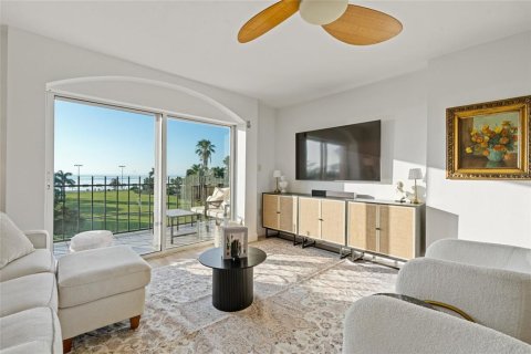 Condominio en alquiler en Saint Petersburg, Florida, 2 dormitorios, 117.06 m2 № 1917281 - foto 7