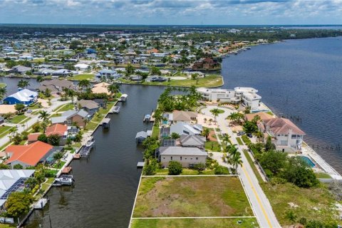 Terreno en venta en Port Charlotte, Florida № 2211092 - foto 8