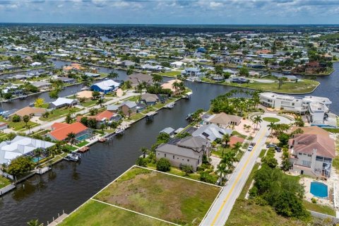 Terreno en venta en Port Charlotte, Florida № 2211092 - foto 7