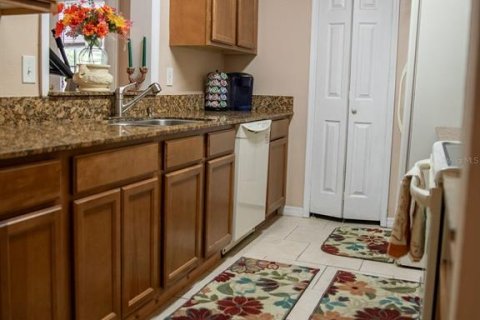 Touwnhouse à vendre à Winter Park, Floride: 3 chambres, 148.83 m2 № 2424240 - photo 7