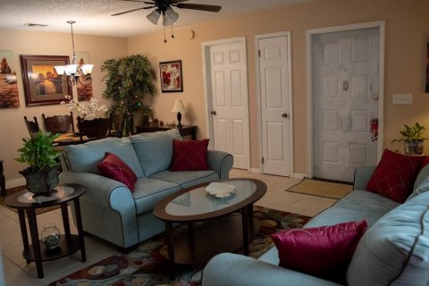 Touwnhouse à vendre à Winter Park, Floride: 3 chambres, 148.83 m2 № 2424240 - photo 4