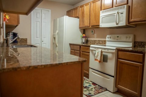 Touwnhouse à vendre à Winter Park, Floride: 3 chambres, 148.83 m2 № 2424240 - photo 8