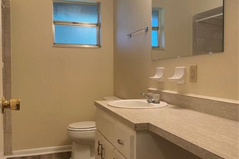 Apartment in Seffner, Florida 2 bedrooms, 85.75 sq.m. № 1904448 - photo 13
