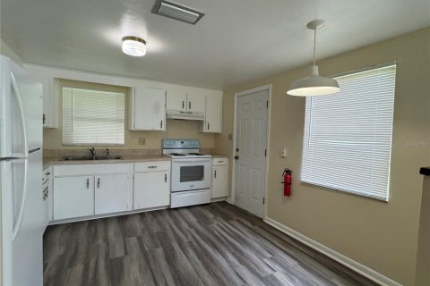 Apartment in Seffner, Florida 2 bedrooms, 85.75 sq.m. № 1904448 - photo 3