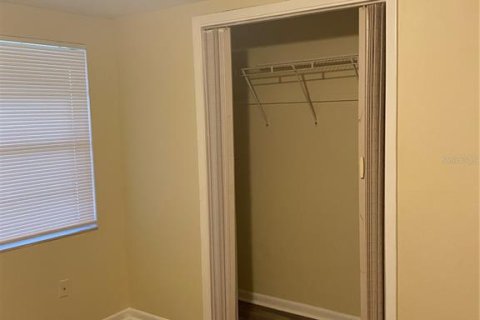 Apartment in Seffner, Florida 2 bedrooms, 85.75 sq.m. № 1904448 - photo 8