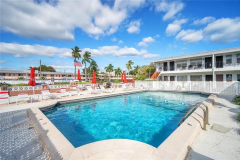 Copropriété à louer à Hallandale Beach, Floride: 1 chambre, 68.65 m2 № 1698311 - photo 4