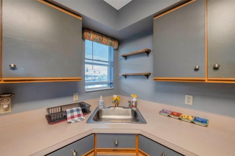 Condominio en alquiler en New Port Richey, Florida, 2 dormitorios, 91.04 m2 № 1546504 - foto 22