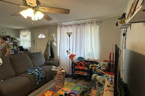 Propiedad comercial en venta en North Port, Florida, 5 dormitorios, 169.18 m2 № 1762226 - foto 9